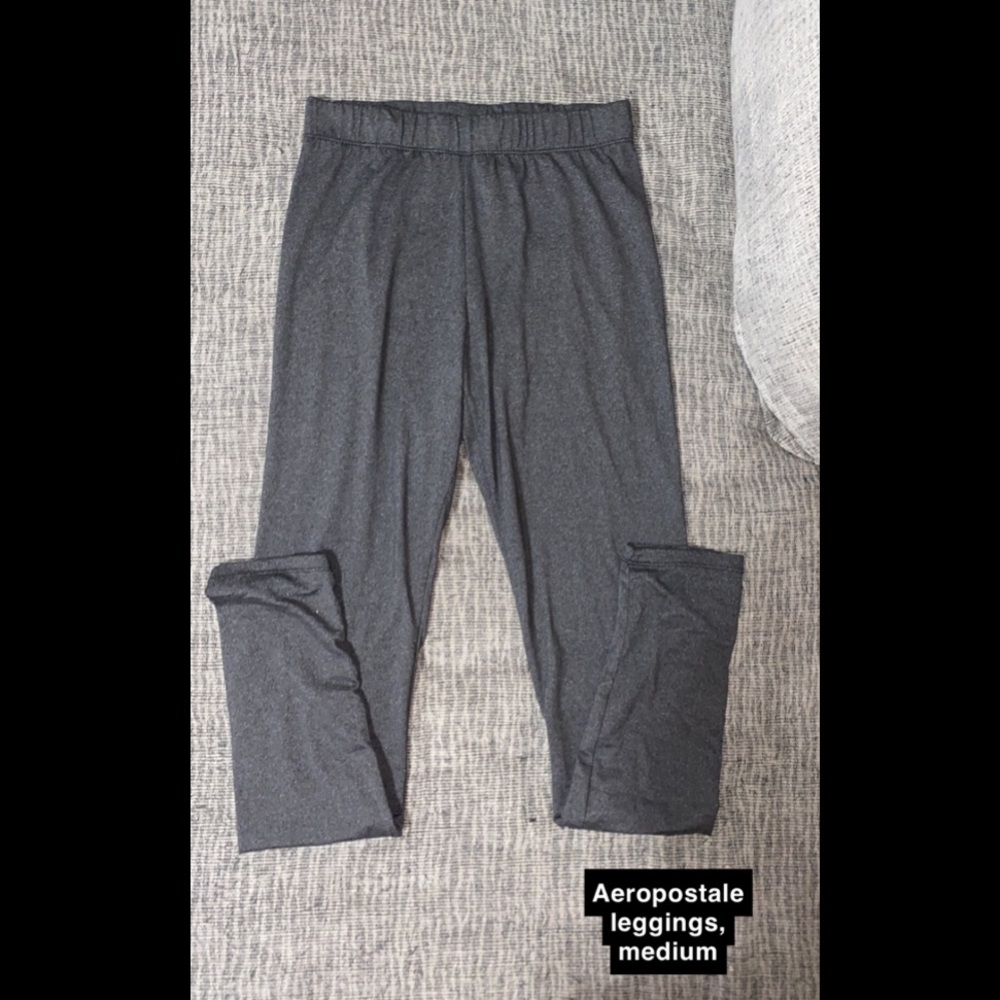 Aeropostale medium leggings